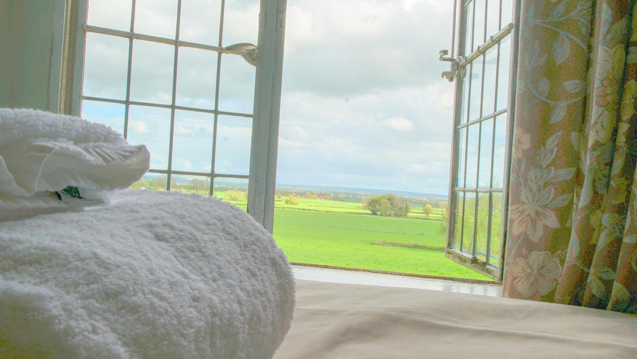 Cleeve House Bed & Breakfast Melksham Luaran gambar