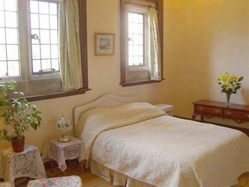 Cleeve House Bed & Breakfast Melksham Luaran gambar